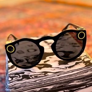 Original Snapchat Spectacles Glasses Black Yellow